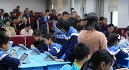 AG平台·(集团)真人有限公司官网