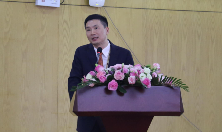 AG平台·(集团)真人有限公司官网