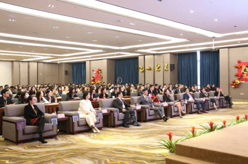 AG平台·(集团)真人有限公司官网