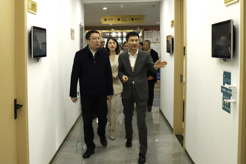 AG平台·(集团)真人有限公司官网