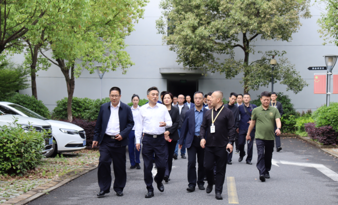 AG平台·(集团)真人有限公司官网
