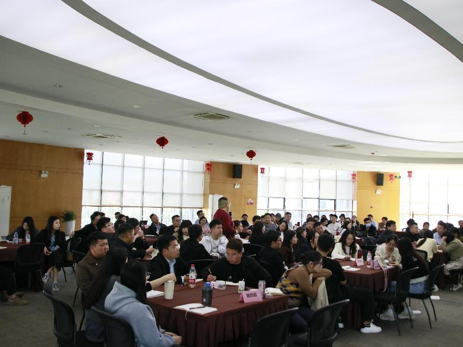 AG平台·(集团)真人有限公司官网