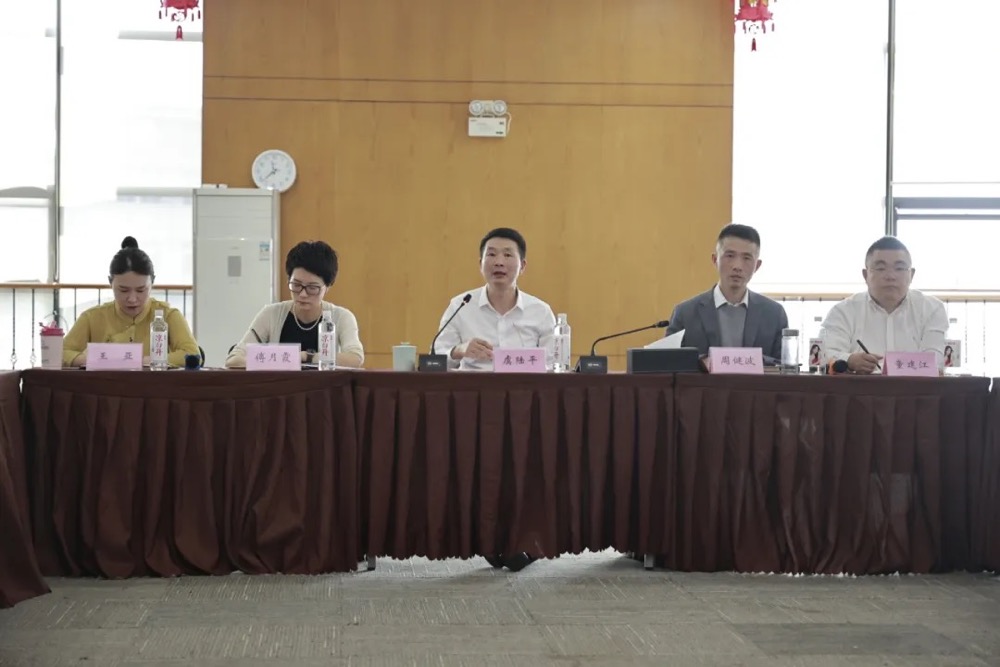 AG平台·(集团)真人有限公司官网