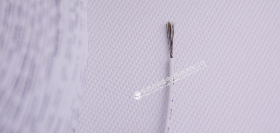 0.75平地契芯PVC电线产品图